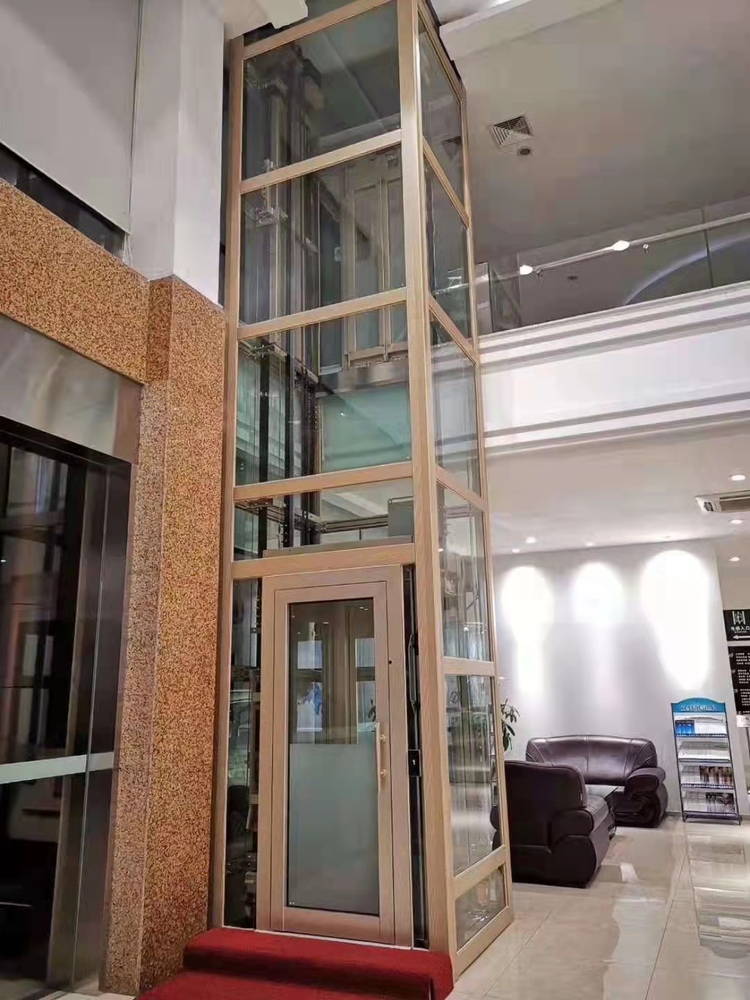 各類型家用電梯優(yōu)缺點(diǎn)對比(圖2) 16619100016602857.jpg